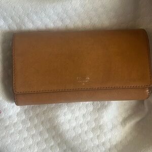 COPY - Leather FOSSIL Long Wallet With Multiple Compartments - Color Tan